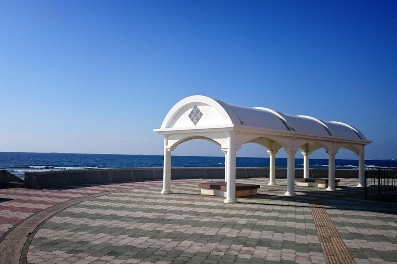 Chatan Seaside Flat Villa Екстериор снимка